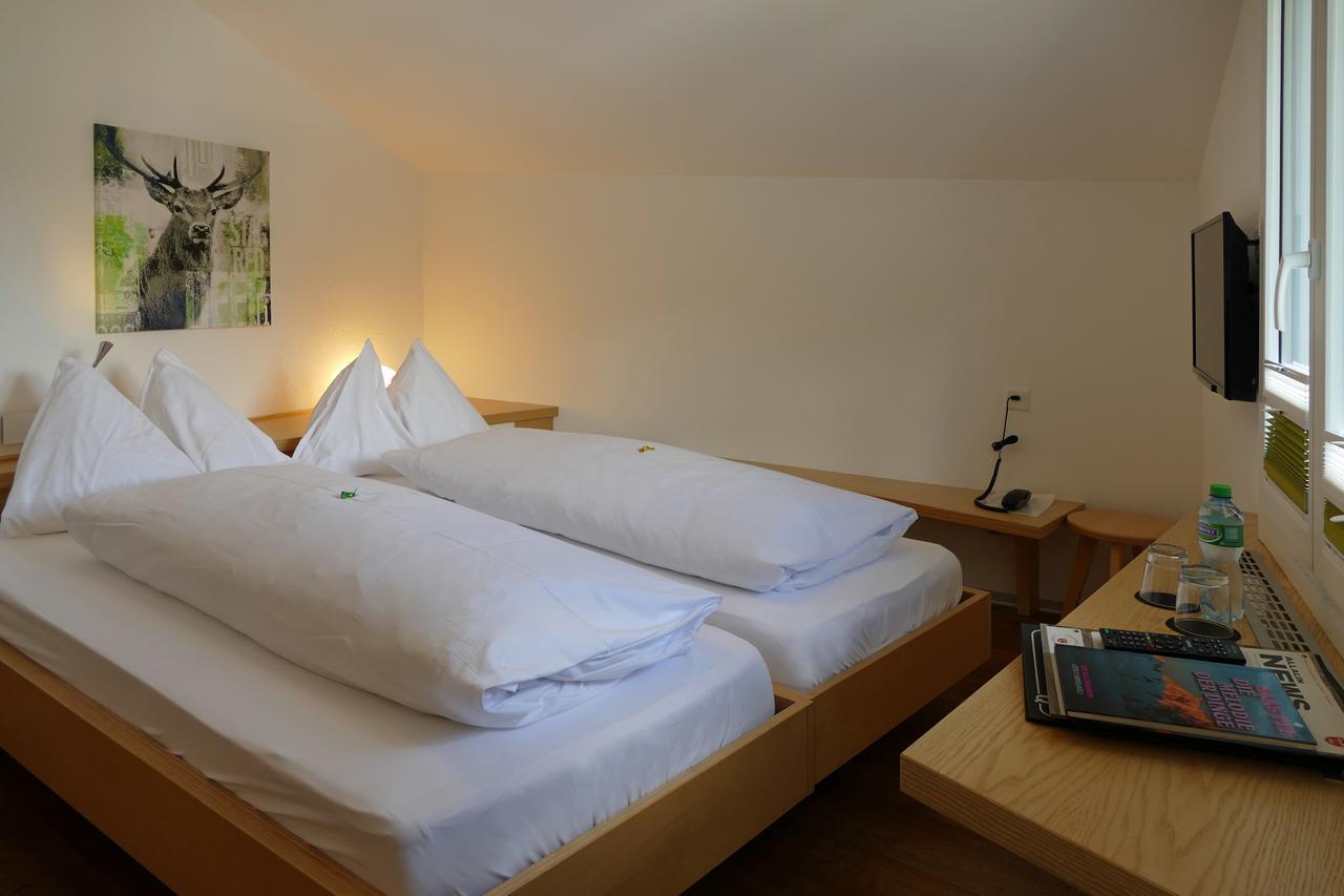Modern Double Room,709748152:JPEG