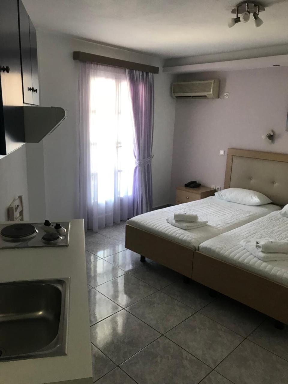 Economy Twin Room