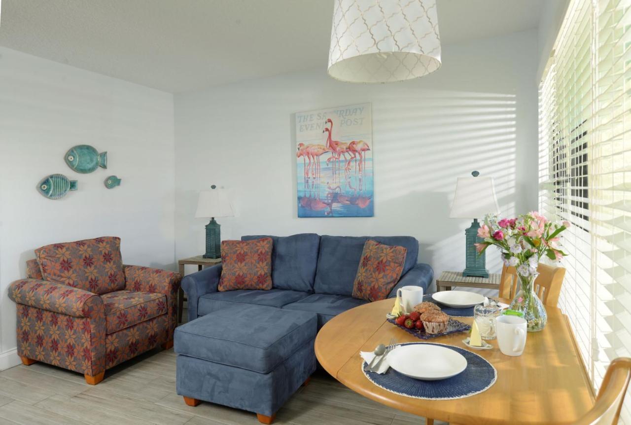 2nd Floor Ocean Front King Suite