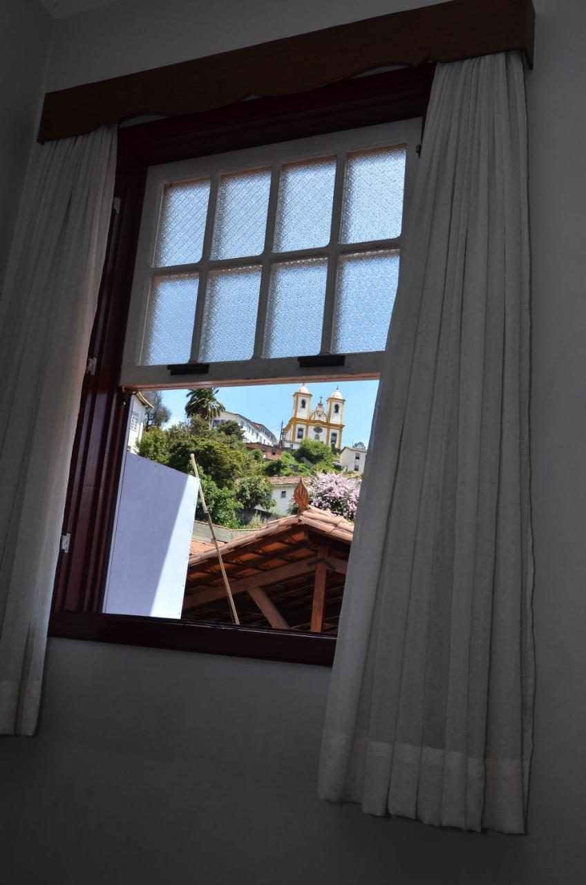Quarto Superior com Cama de Casal ou 2 de Solteiro