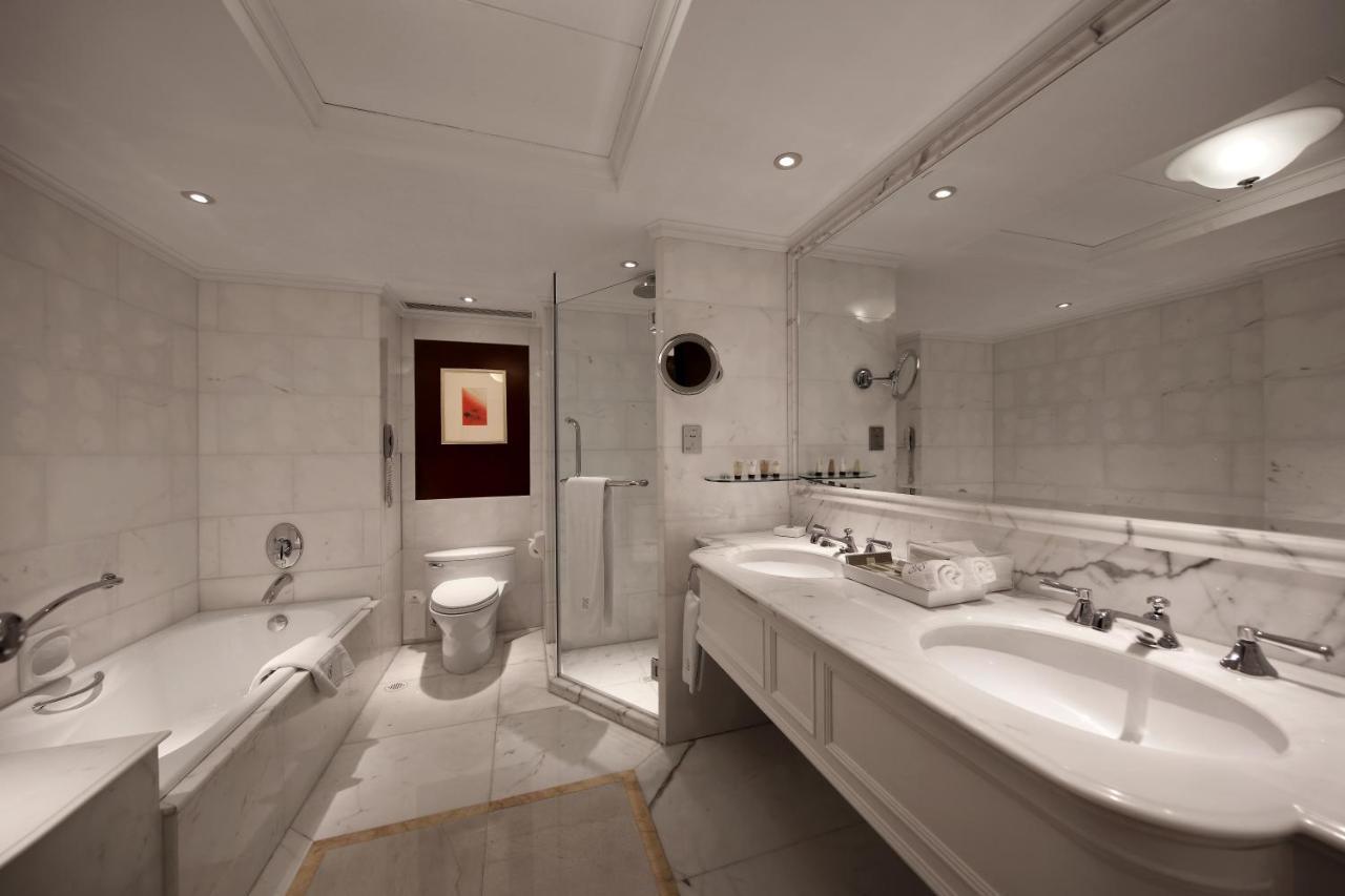 Royal Premier Suite (King),696272850:JPEG