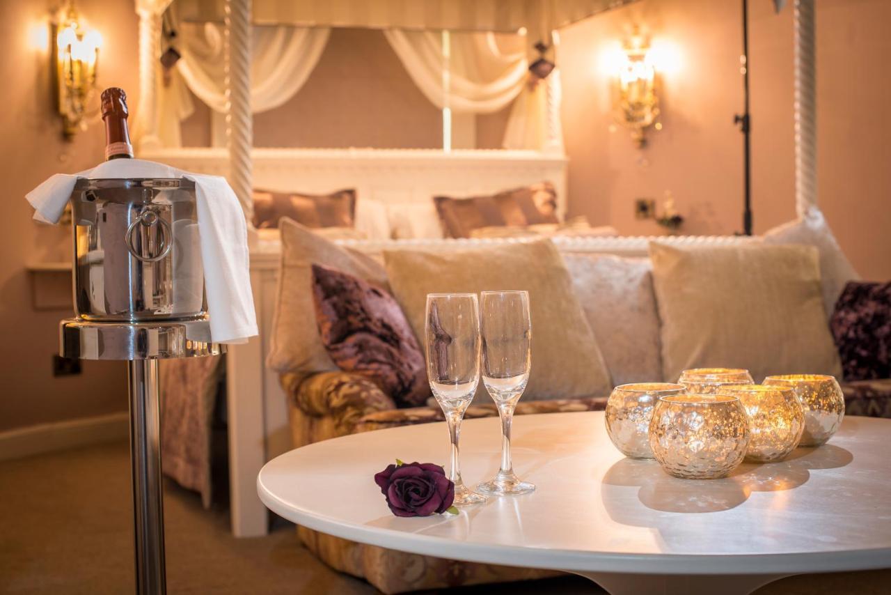 Deluxe Double ‘Bridal Suite’