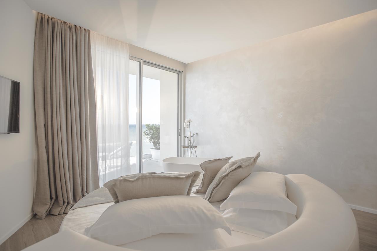 Junior Superior Suite