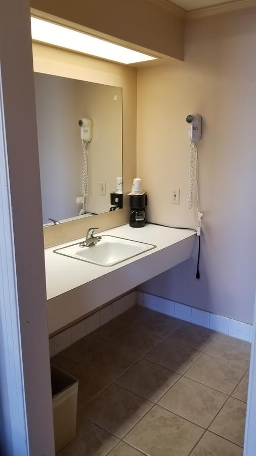 Double Room with Two Double Beds - Smoking