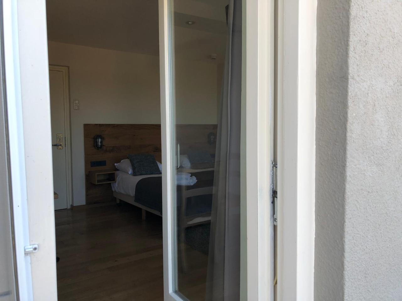 Twin Room Bath,696962337:JPEG