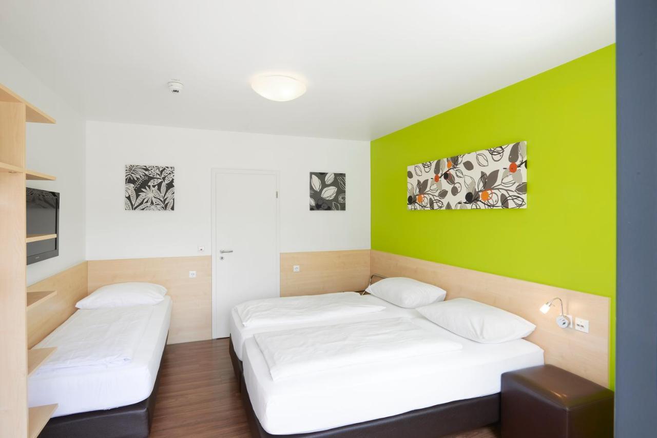 Dreibettzimmer