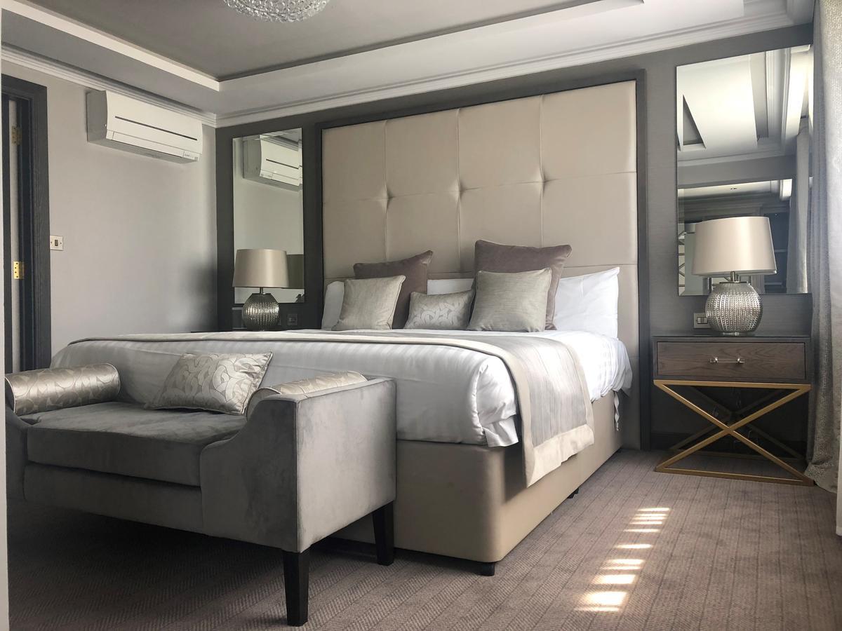 Suite with Spa Bath
