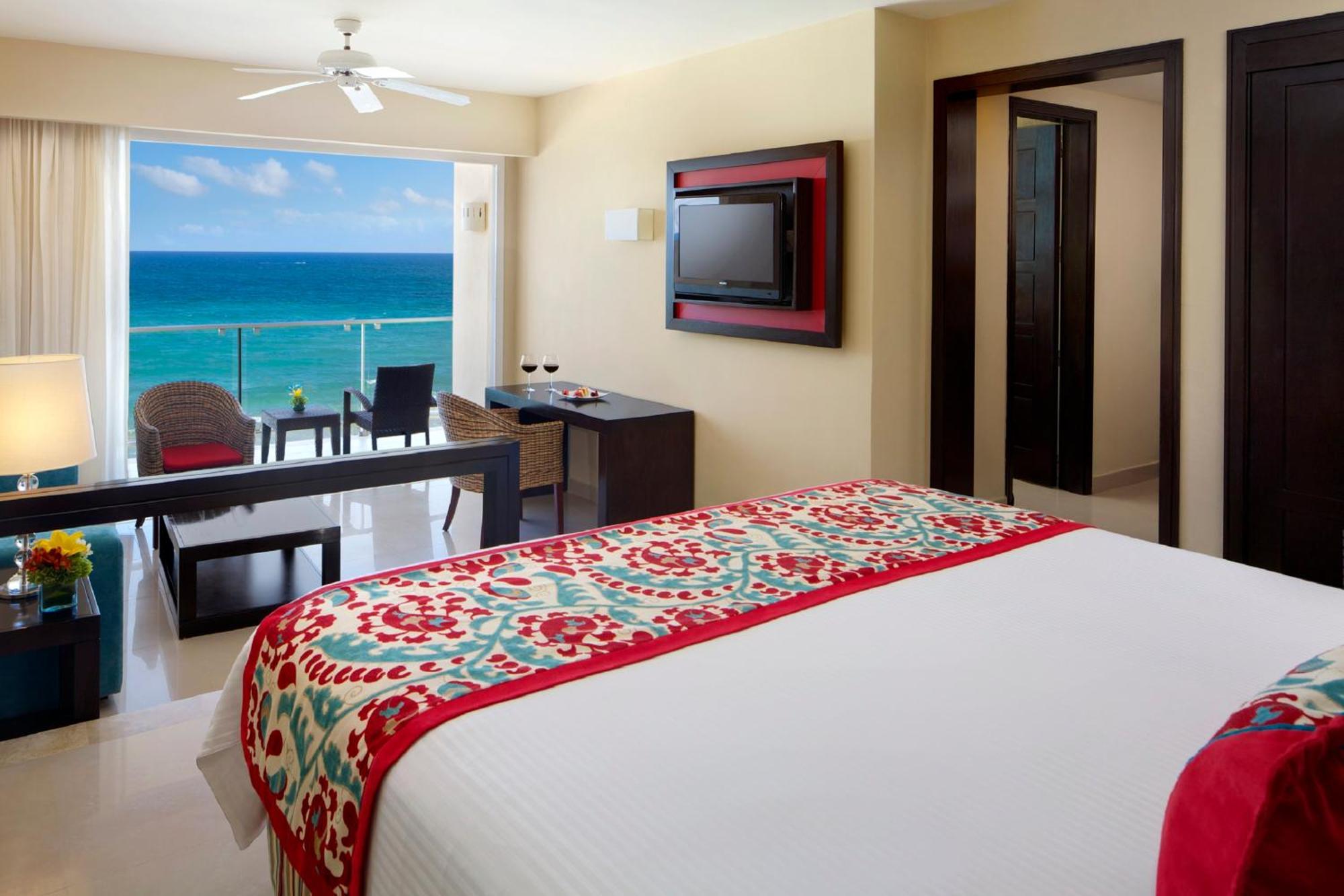 Suíte Júnior com Cama King-size e Vista do Mar