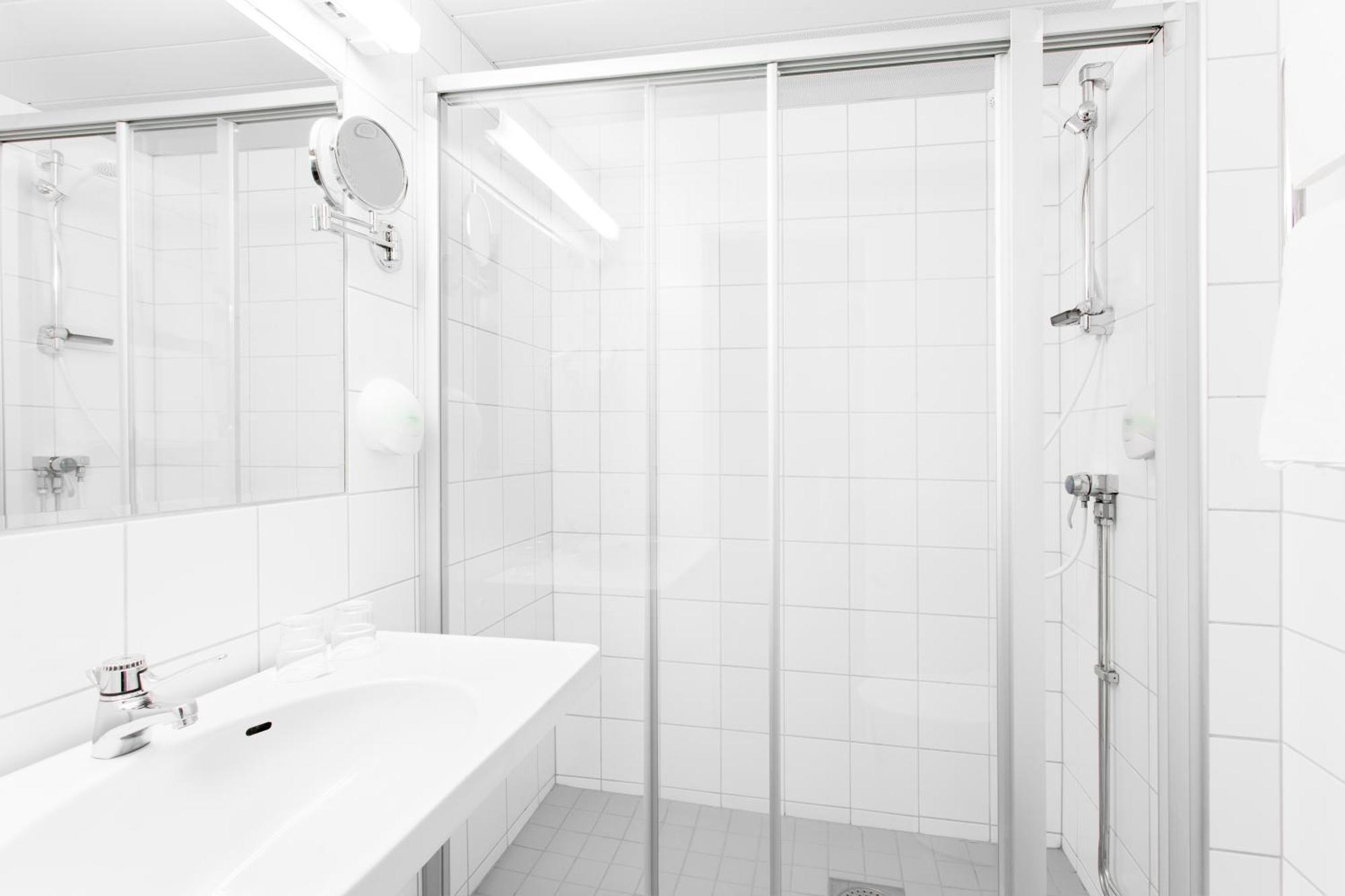 Double or Twin Room Land View,1106963103:JPEG