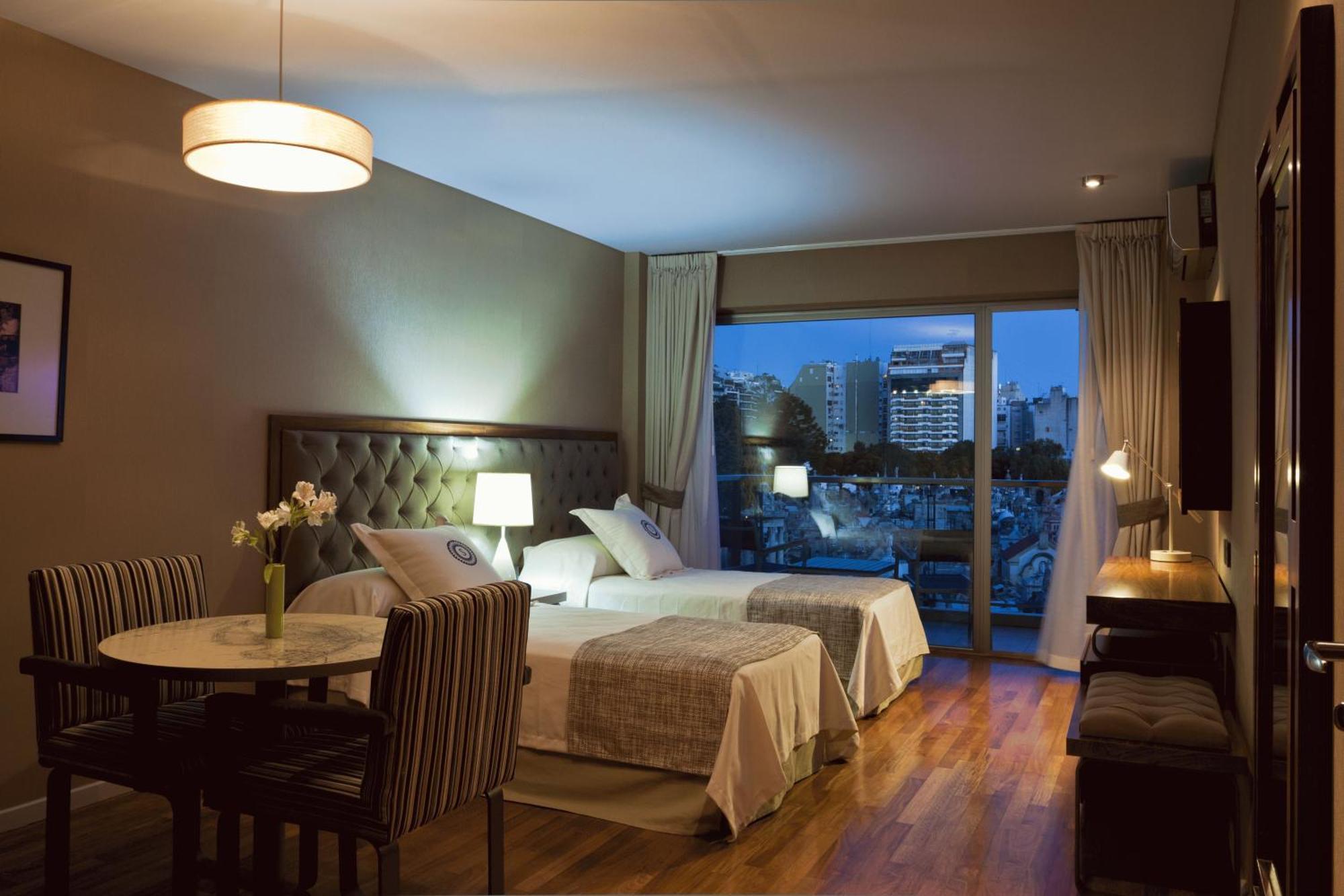 Deluxe Double or Twin Room City View