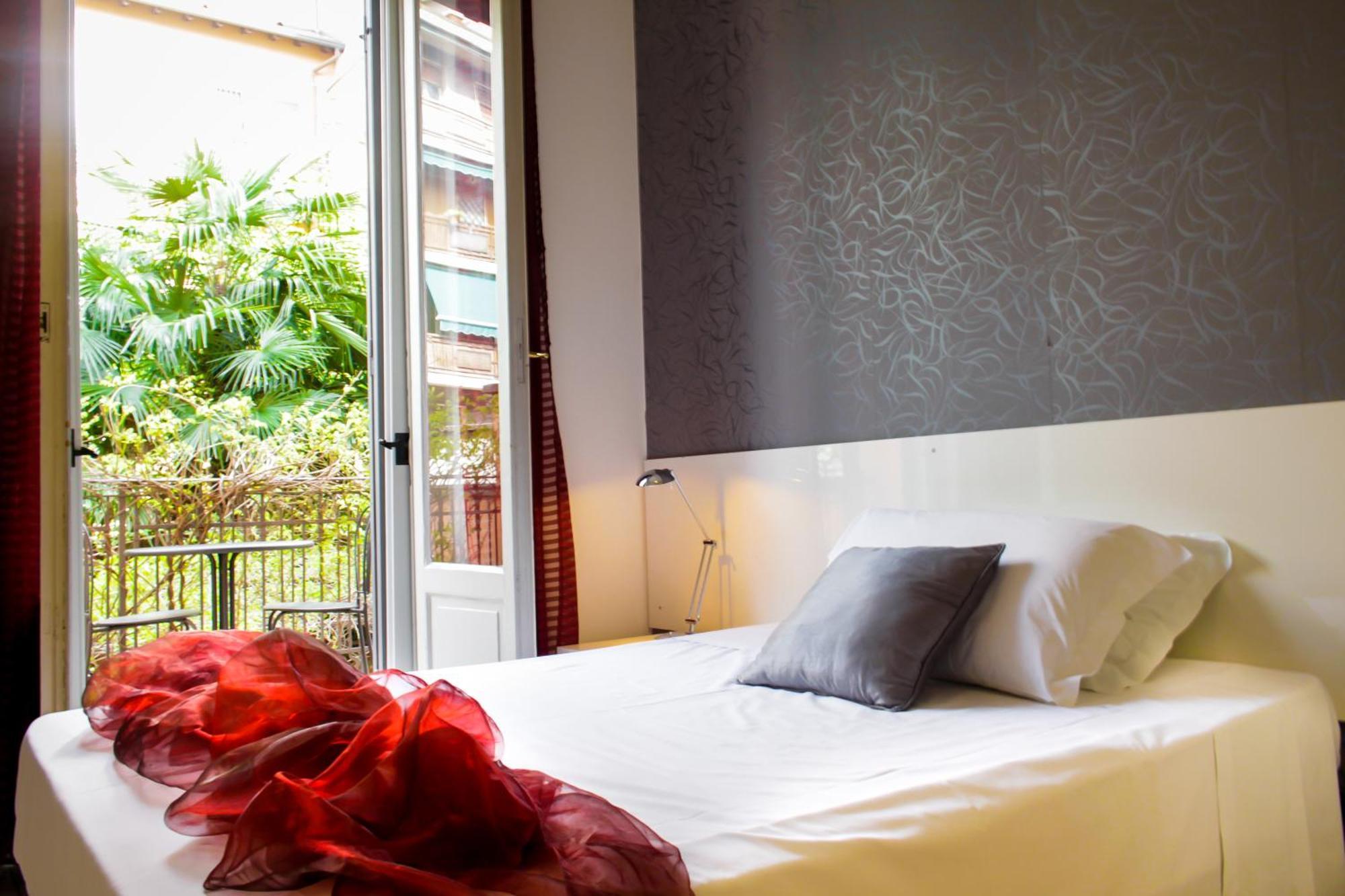 Double Room with Shared Bathroom