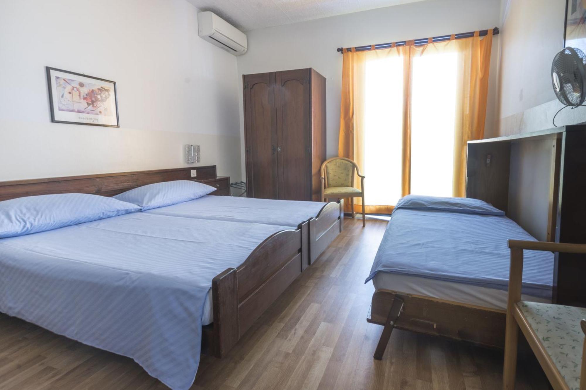 Triple Room Balcony