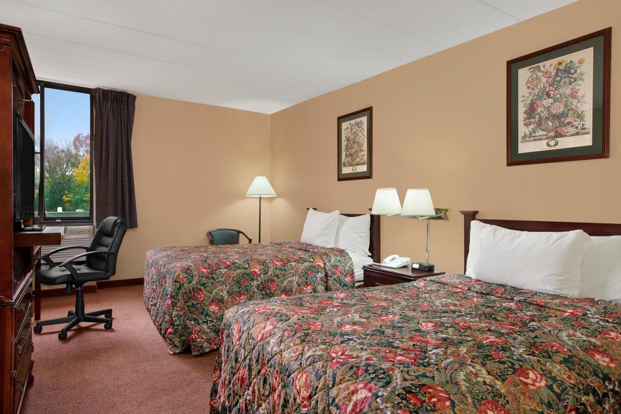 Double Room Two Double Beds Smoking