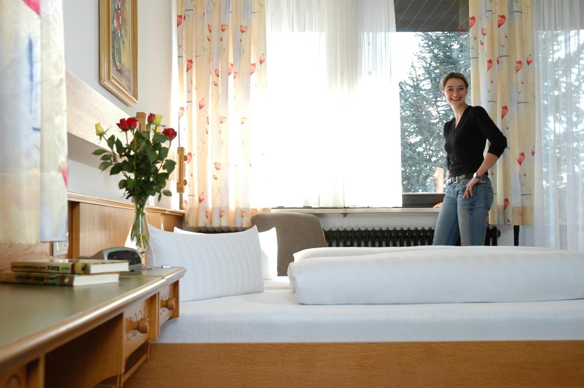 Doppelzimmer mit Balkon