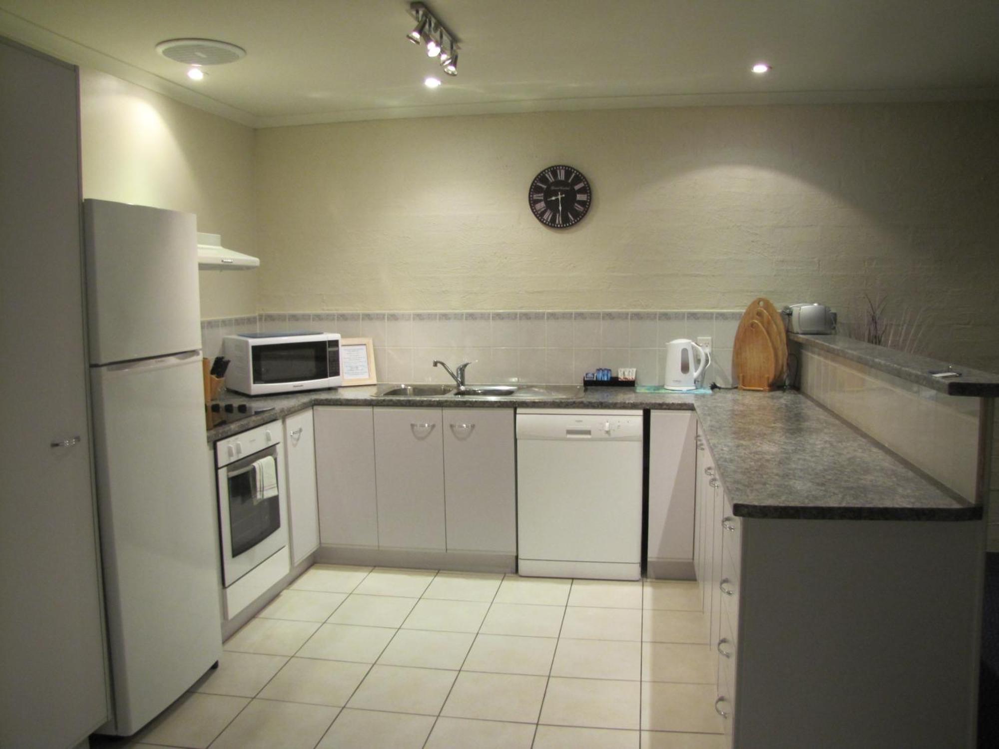 Two Bedroom Apartment - 3 night minimum stay
