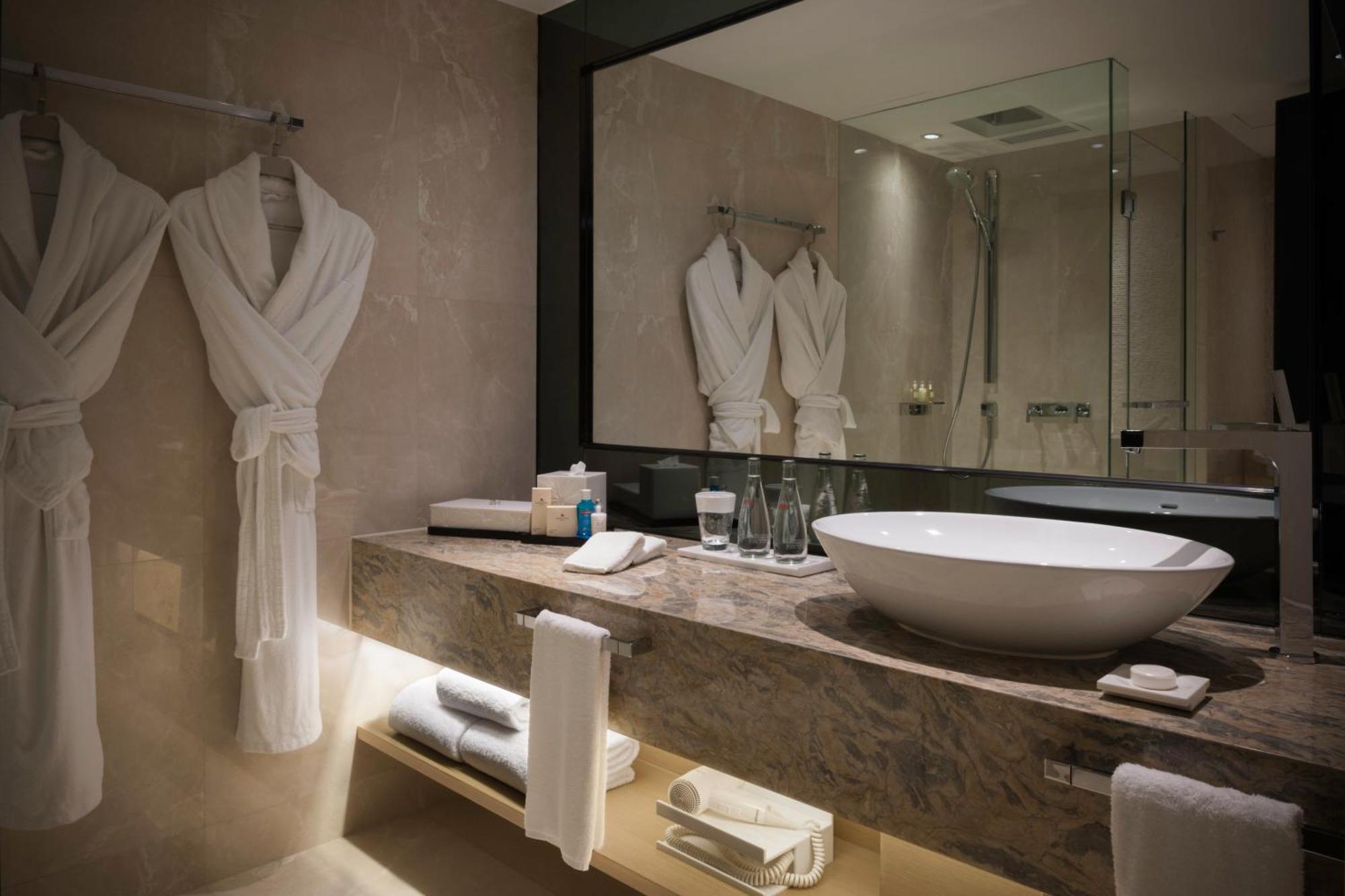 Superior Double or Twin Room,1238321185:JPEG