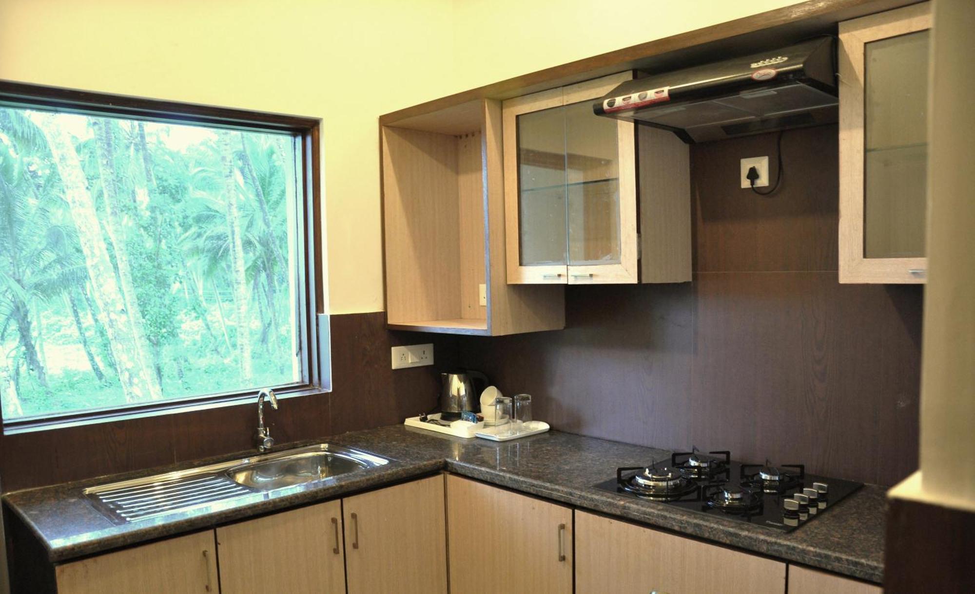 Family Suite (4 Adults)