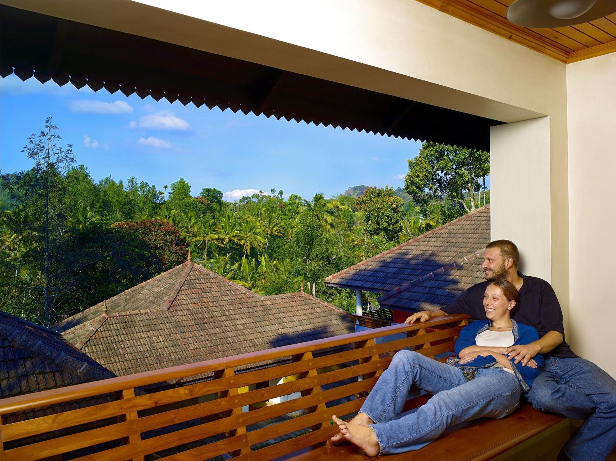 Honeymoon Suite with 15% Discount of F&B; 15% Discount of Laundry; Complimentary 01 hour Cycling; 10% Discount on Spa; Specially reserved table in the restaurant