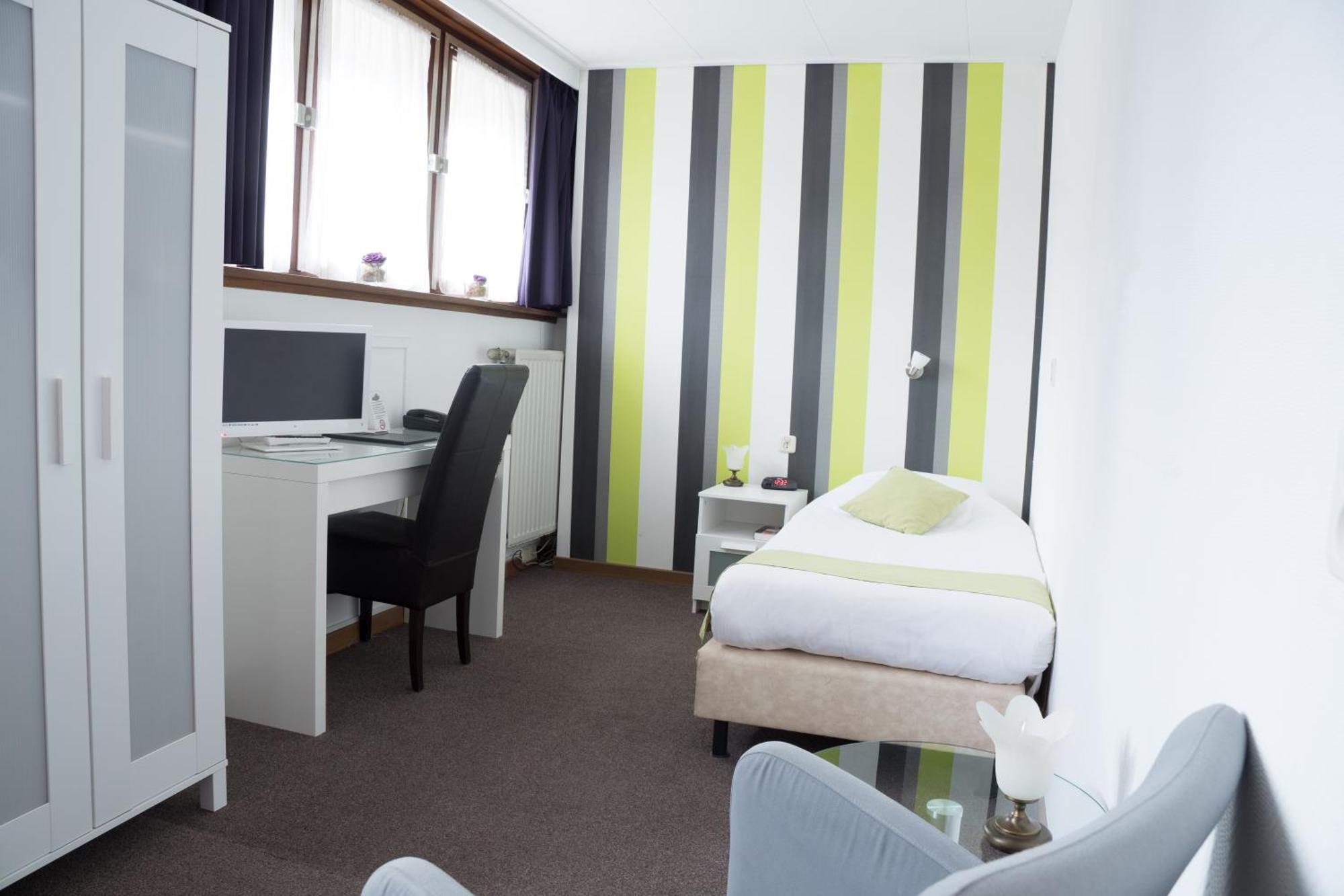 Single Room with Private Bathroom