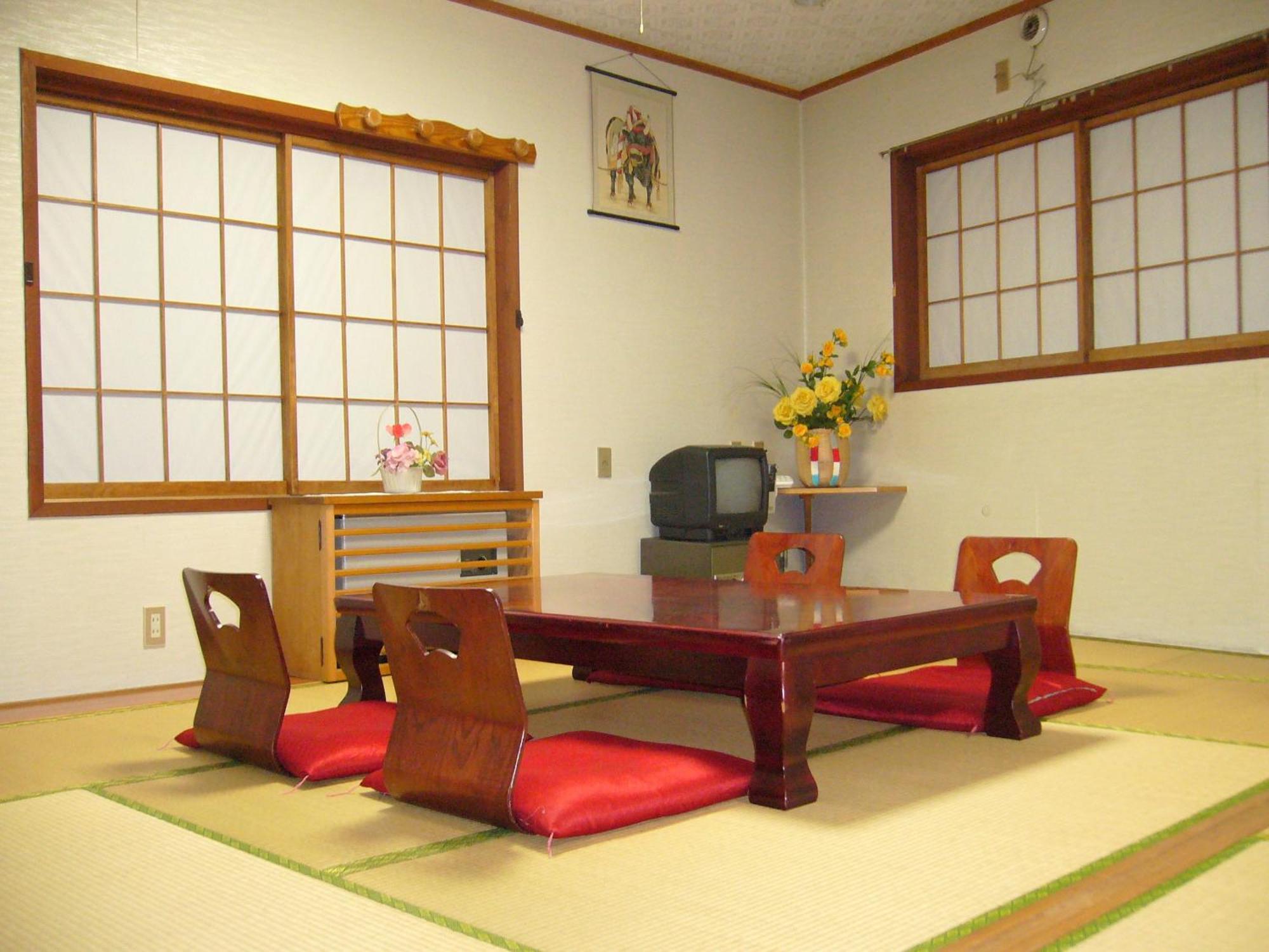 Japanese-Style Room