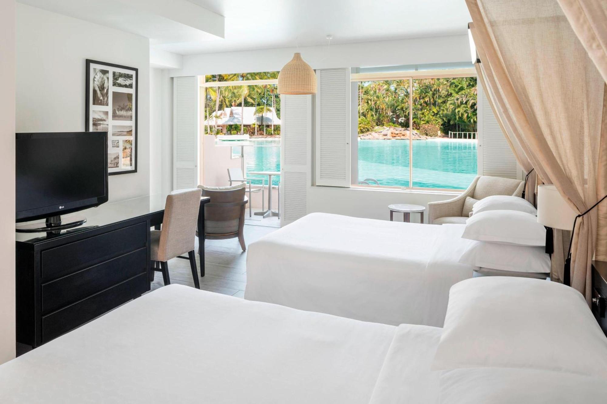 Guest room 2 Doubles Pool access Small Lagoon access,737871409:JPEG