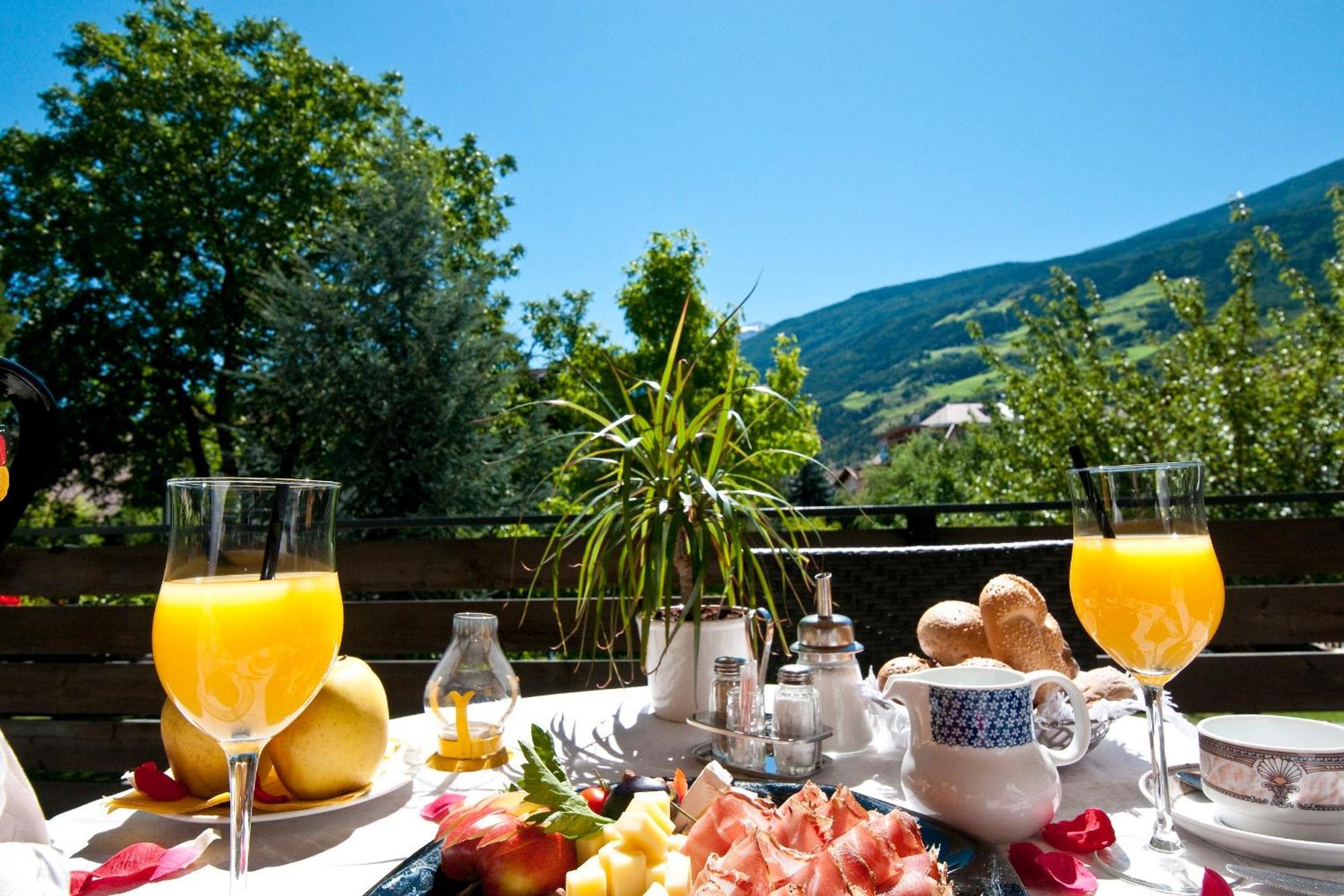 Suite mit Gartenblick