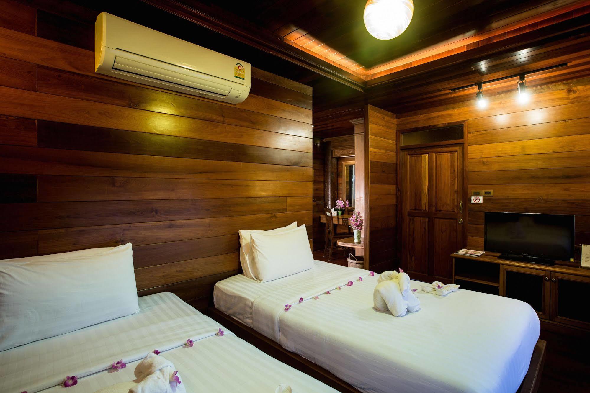 ห้องดีลักซ์ Rosewood เตียงแฝด