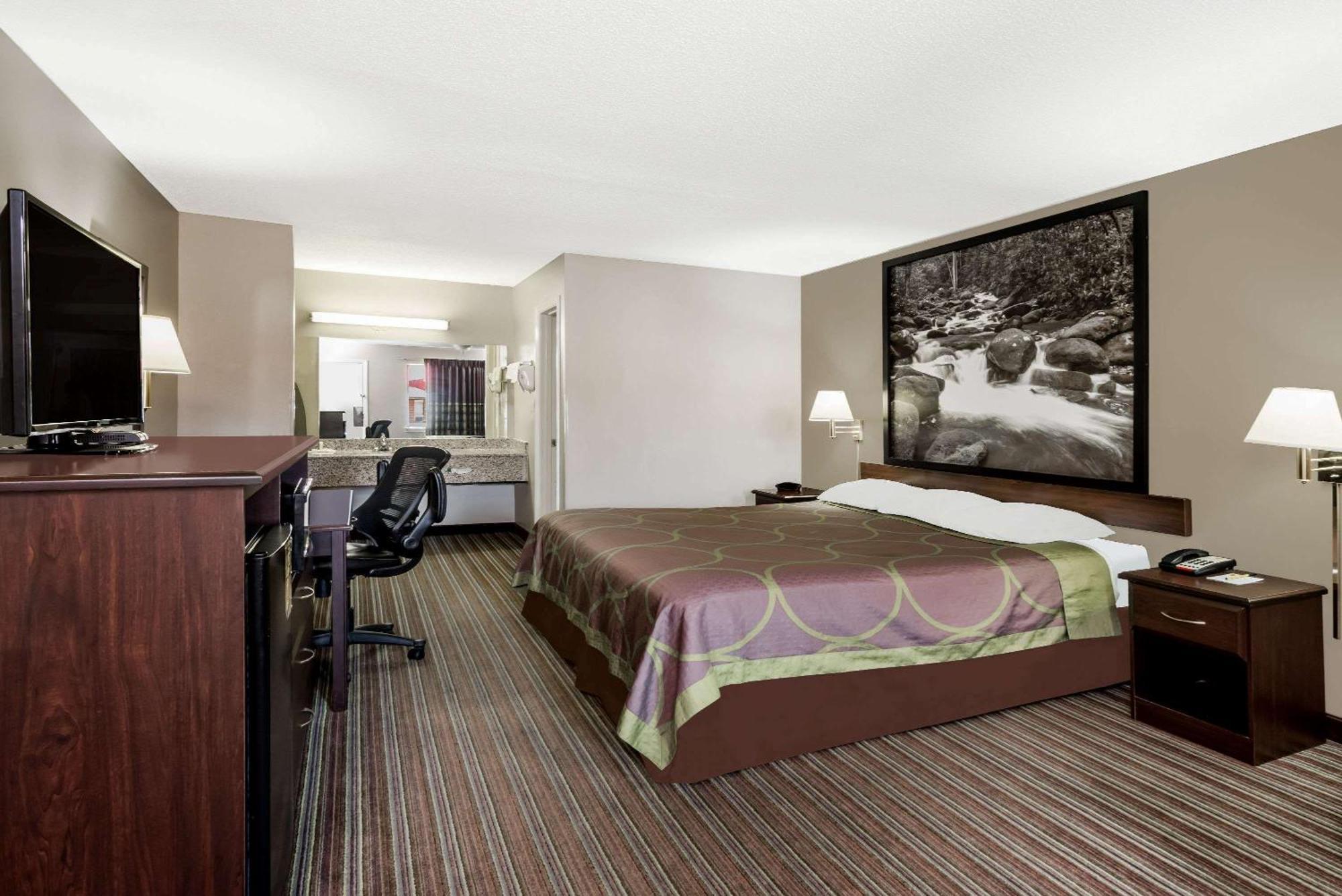 King Room - Non-Smoking