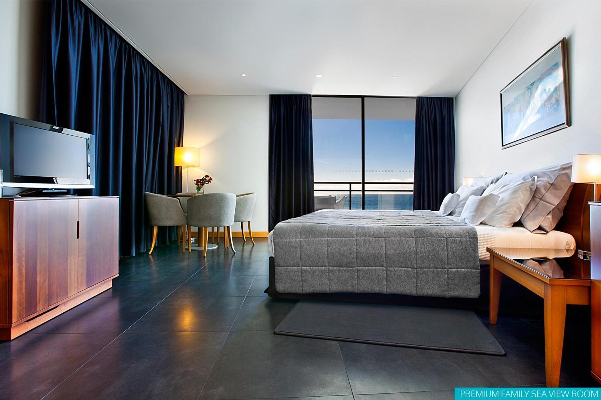 Premium Family Room with Sea View,703743715:JPEG