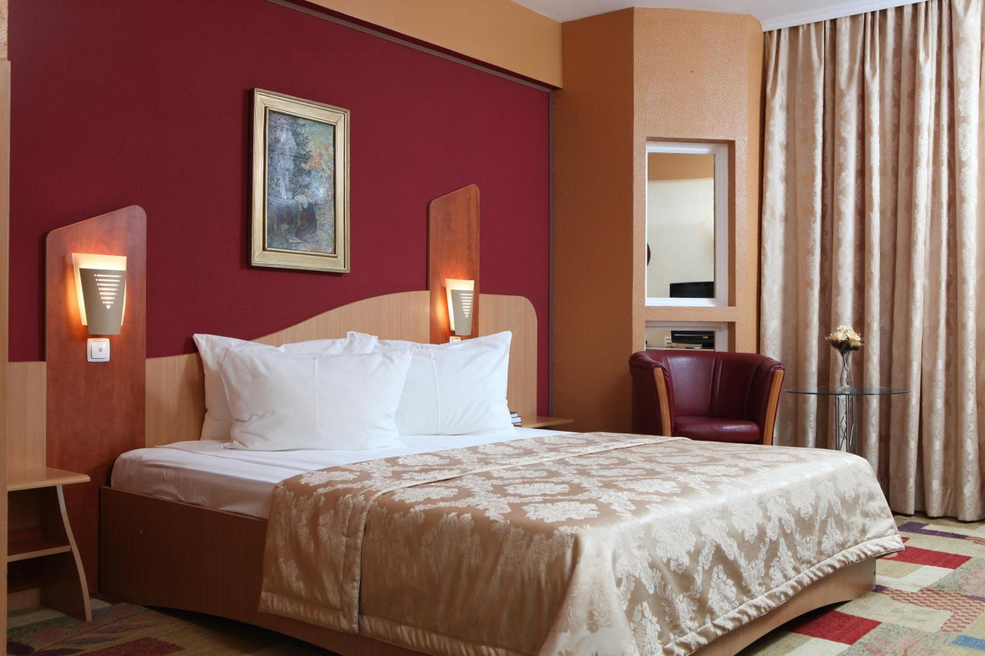 Standard Double or Twin Room 3* Free Interior Parking