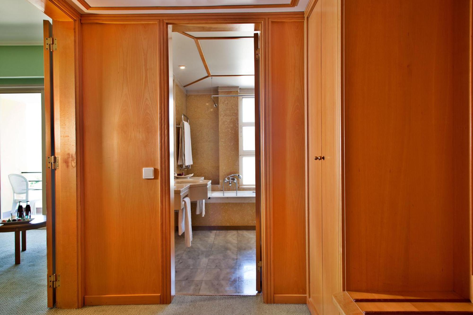 Double or Twin Room,1606041896:JPEG