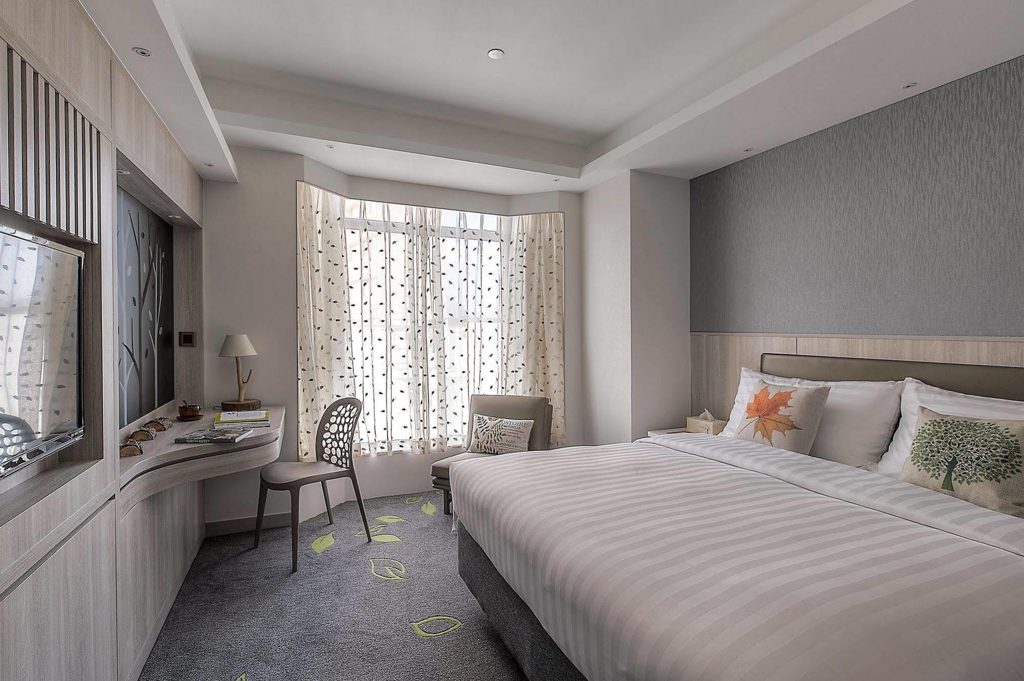 Pine Double or Twin Room