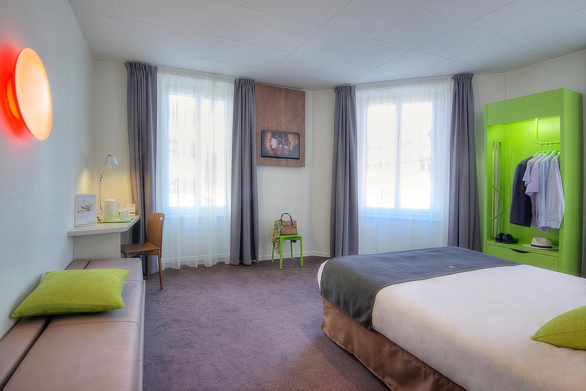 Standard Double Room One Single Bed Up to Ten Years