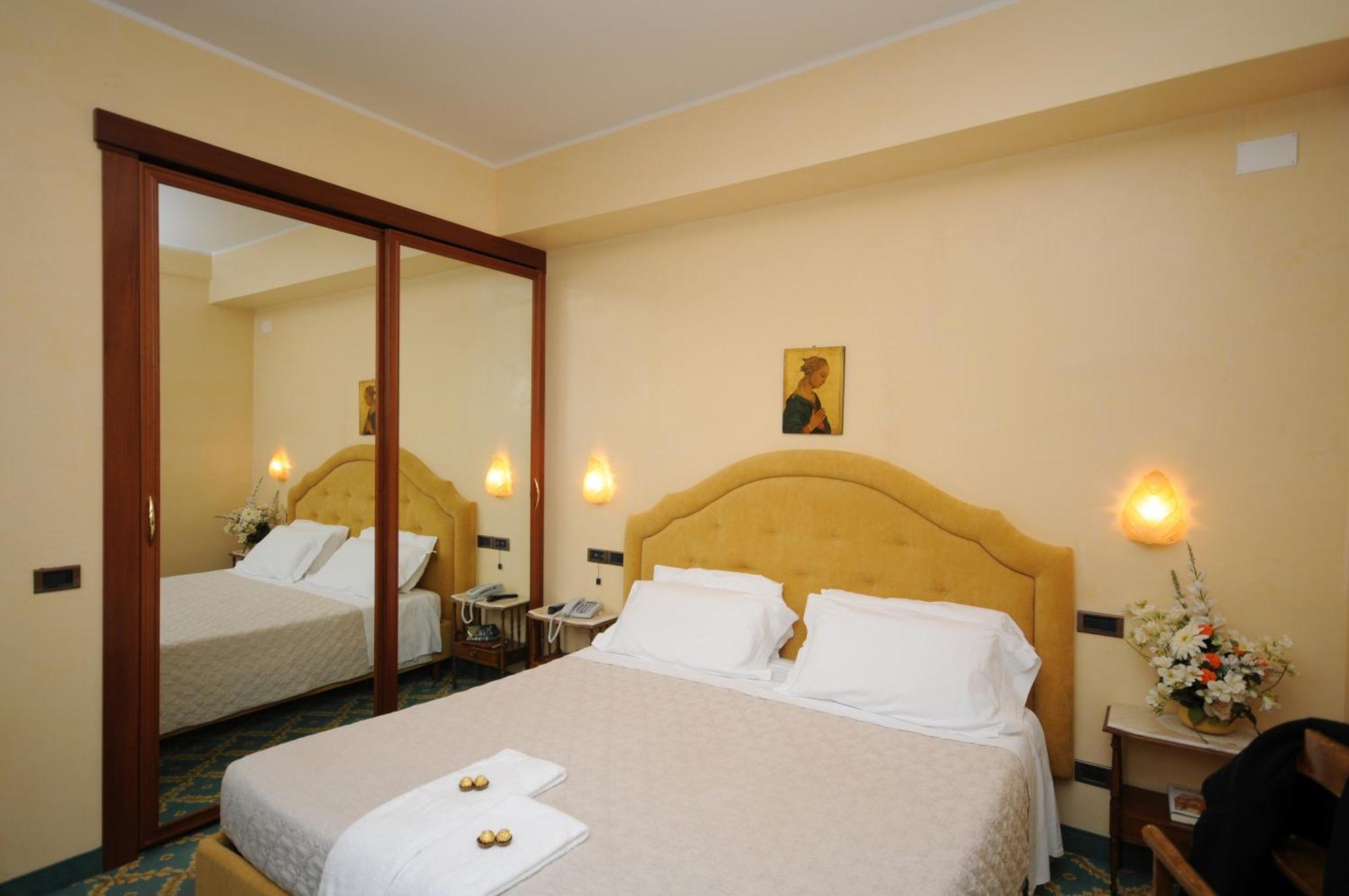 Comfort Double or Twin Room
