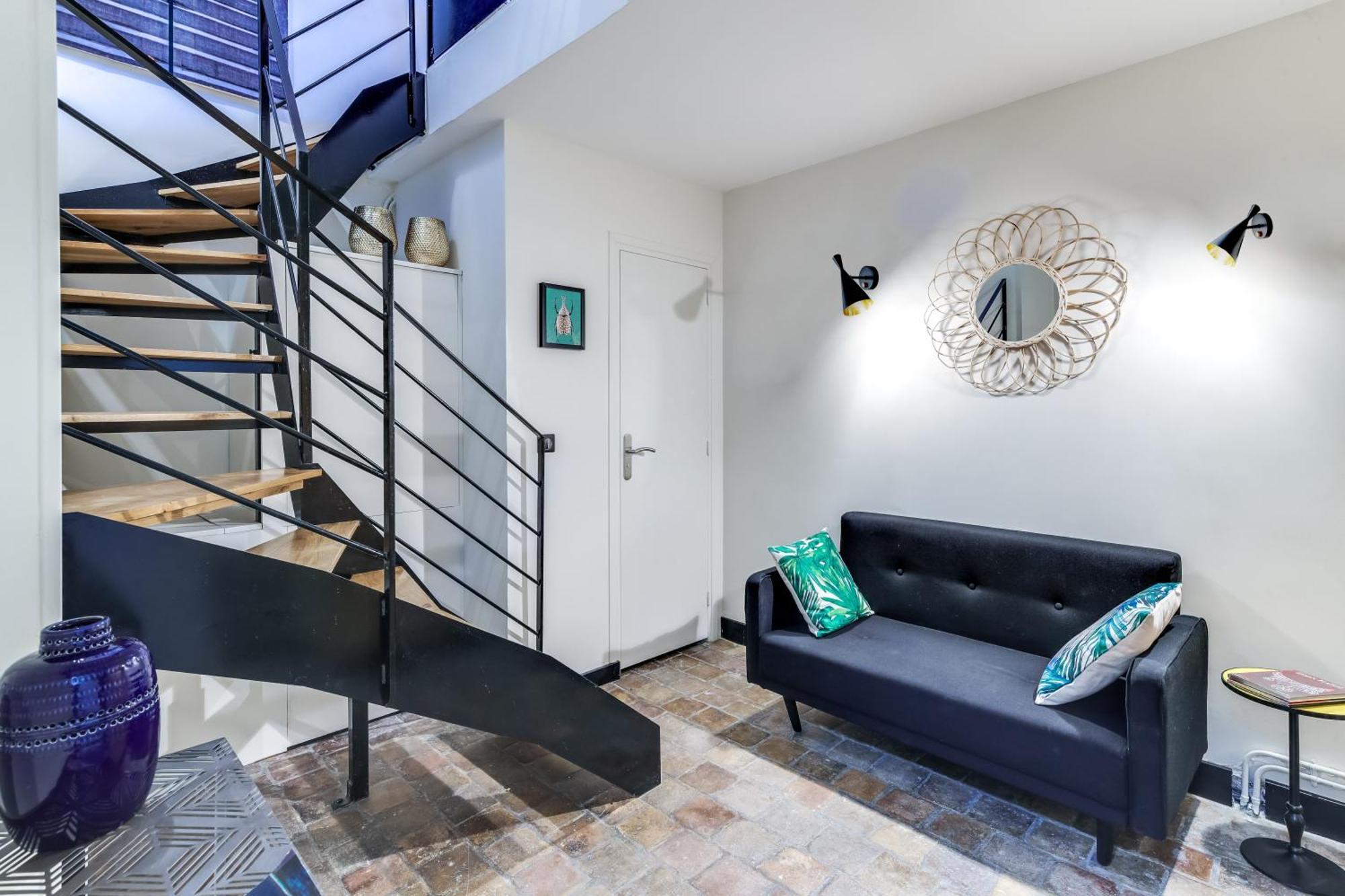 One-Bedroom Duplex Apartment