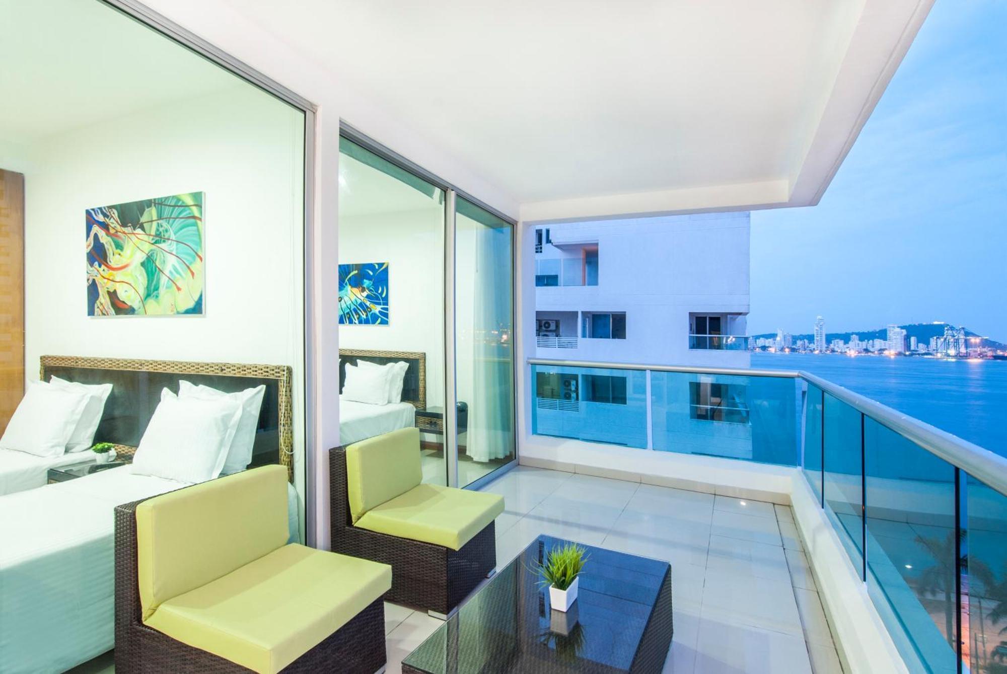 Deluxe Apartment