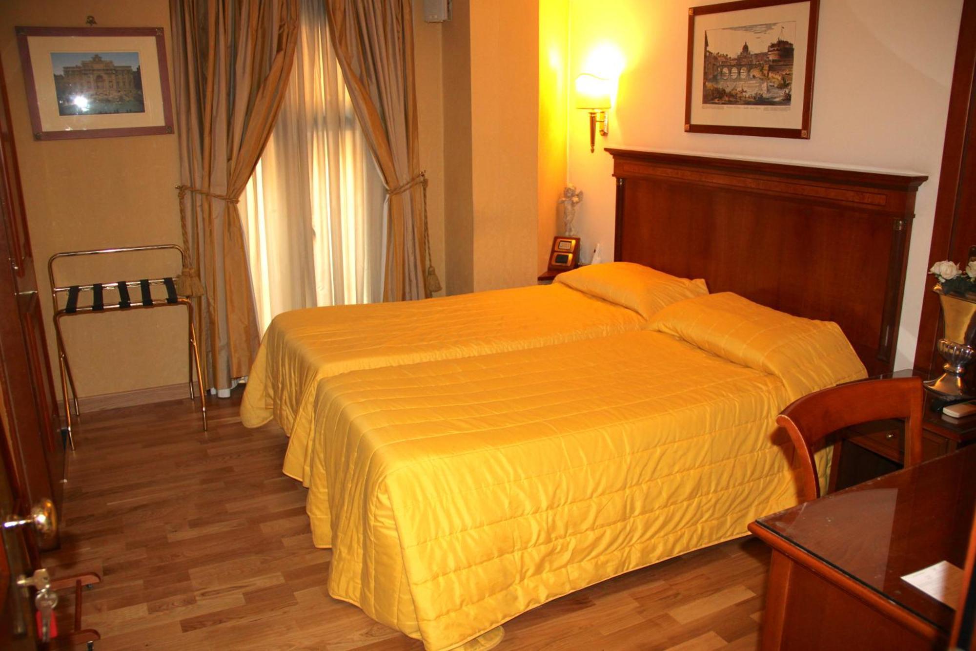 Quarto Duplo