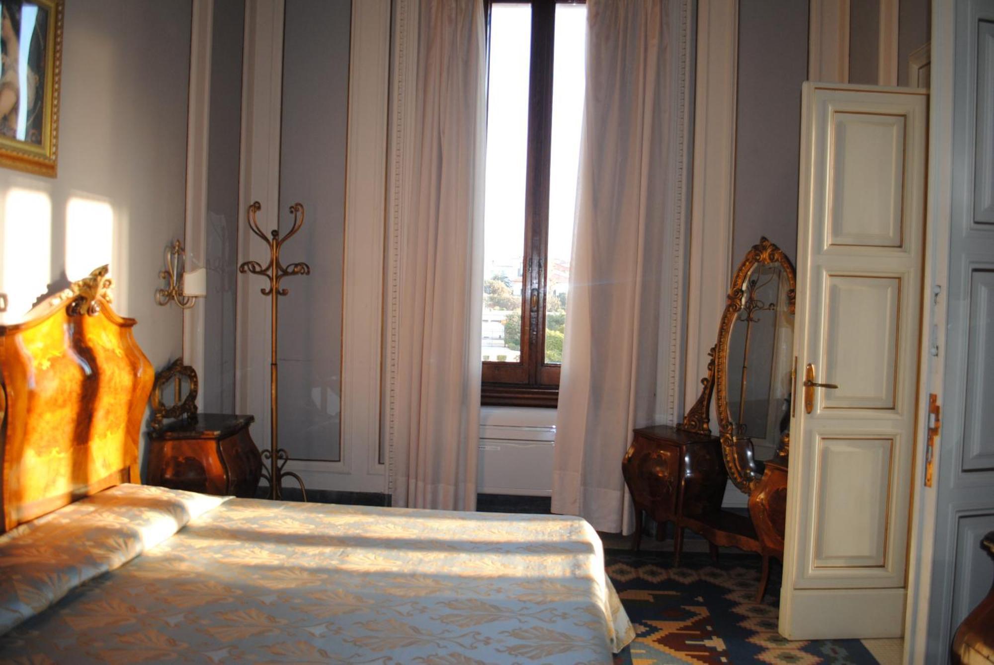 Superior Triple Room with Sea View