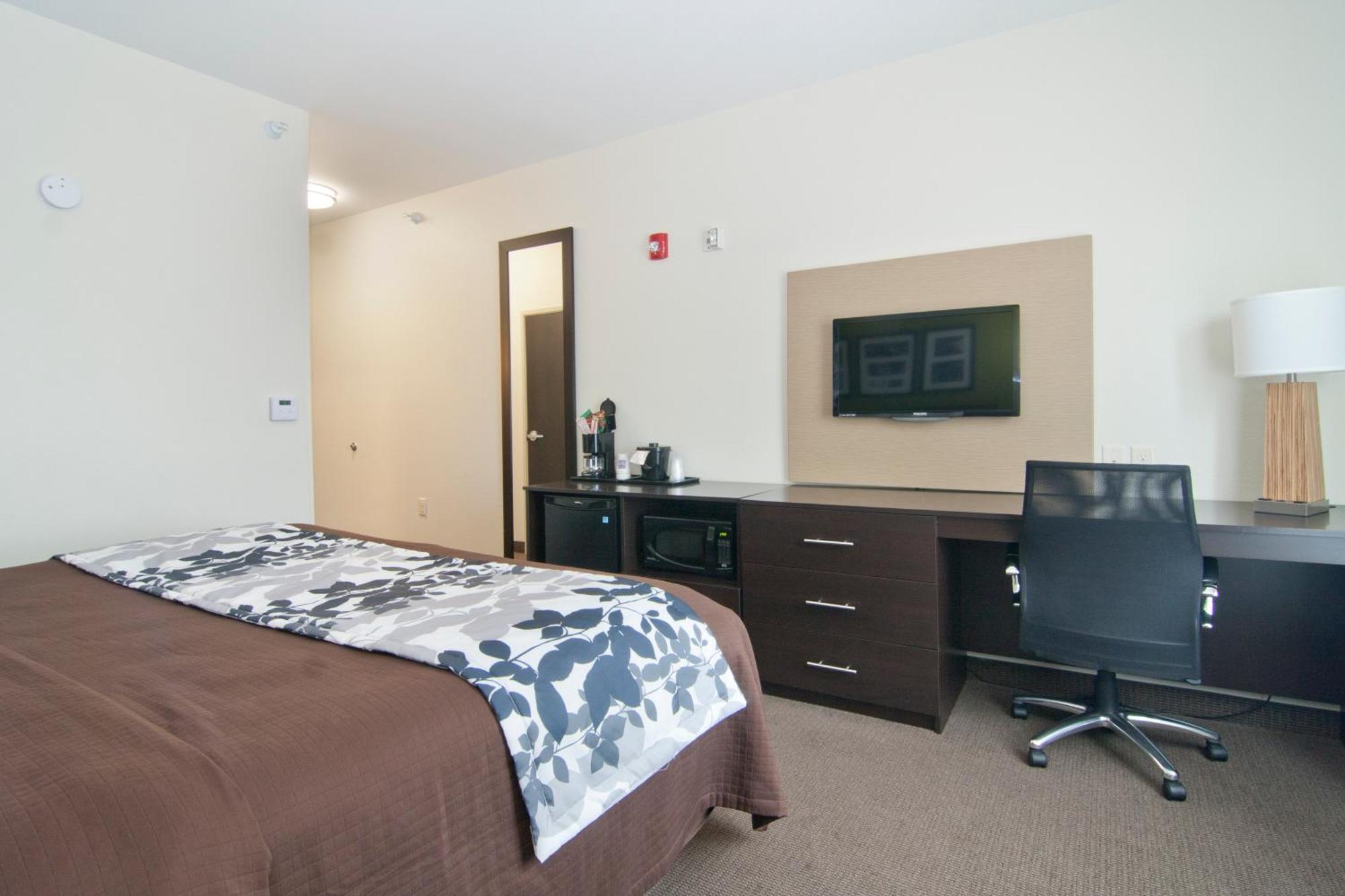 King Room - Non-Smoking