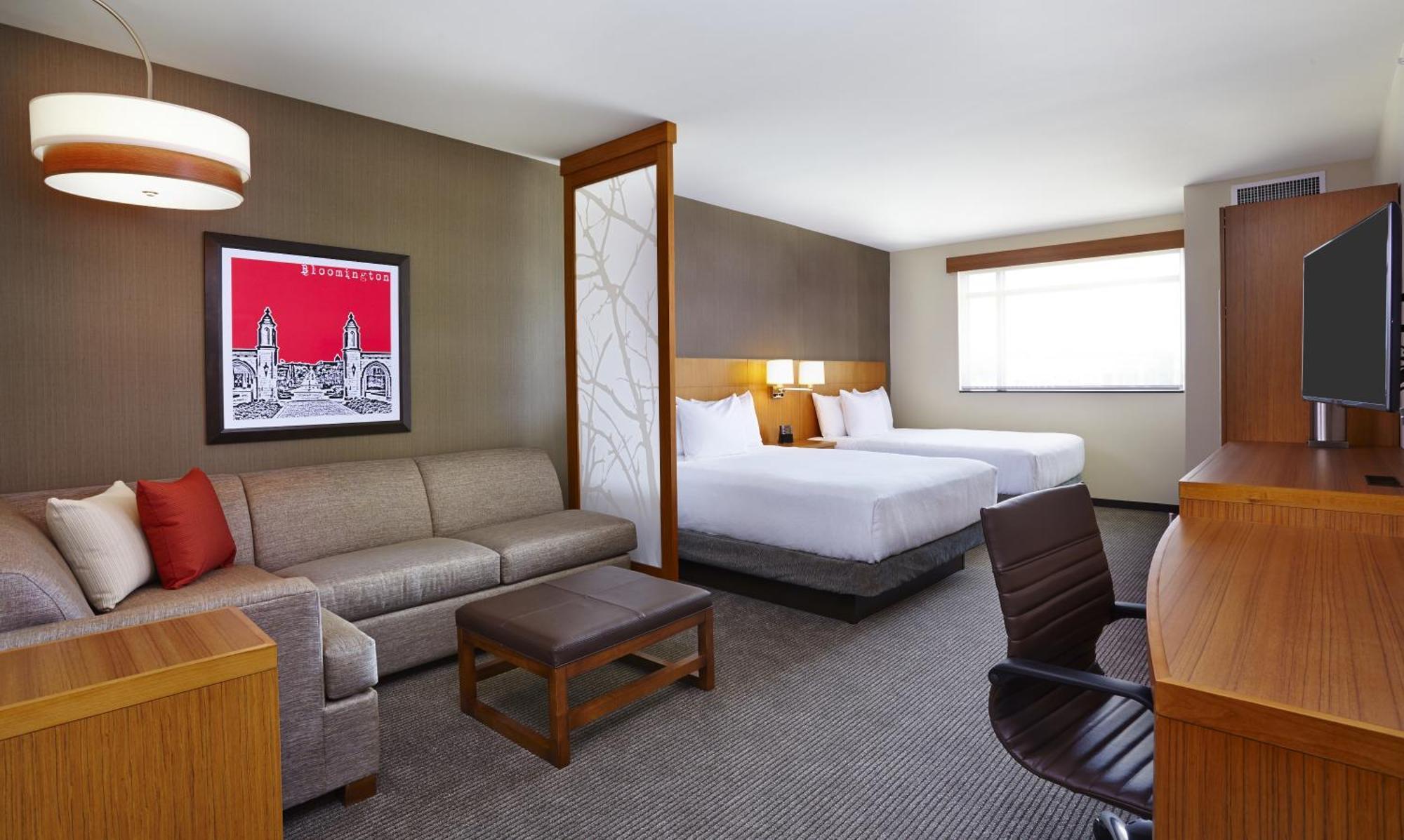 Specialty Queen Room with Two Queen Beds and City View