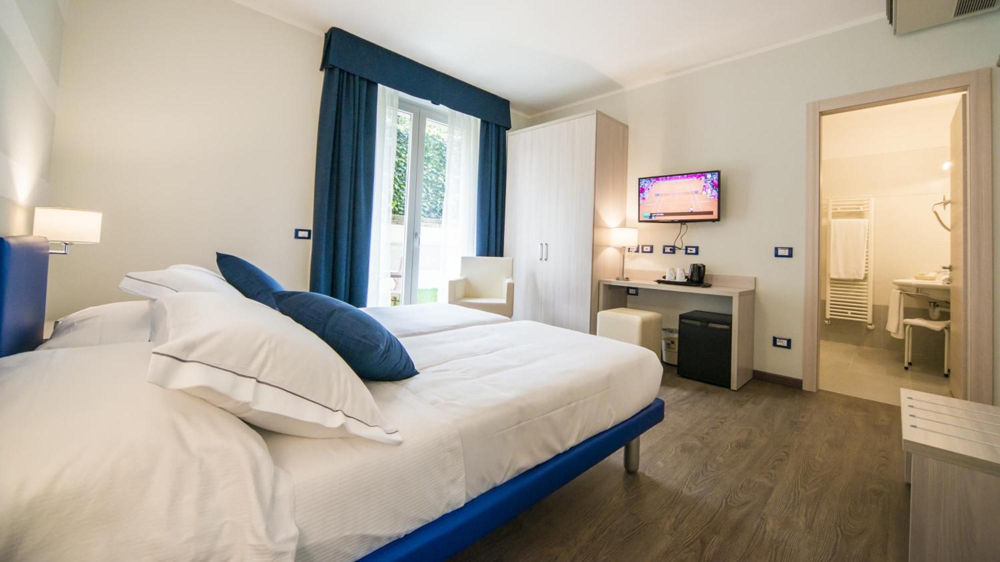 Superior Single Room