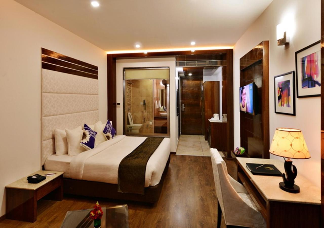 Suite with Balcony