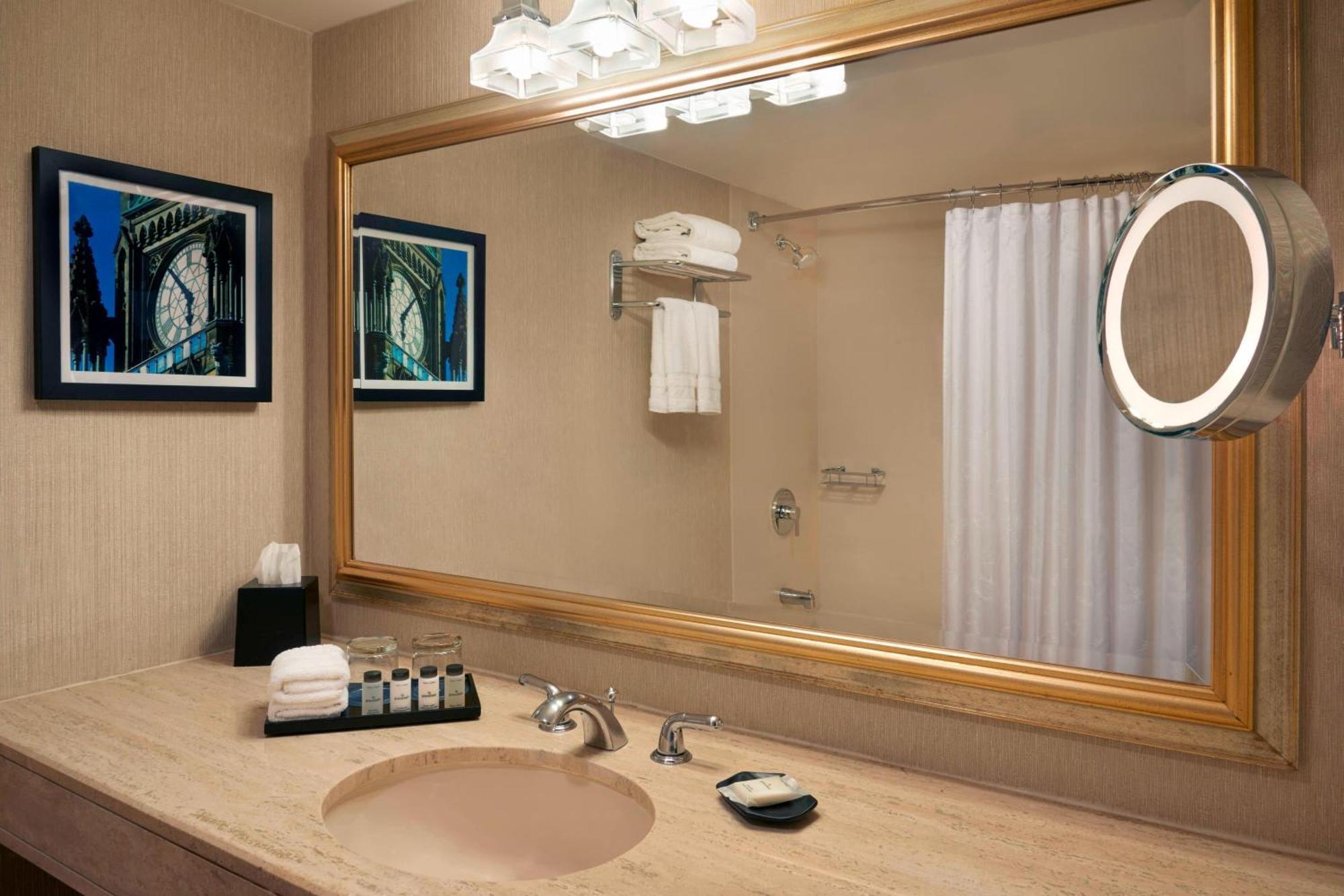 Habitación con 2 camas dobles en planta Club - Planta superior