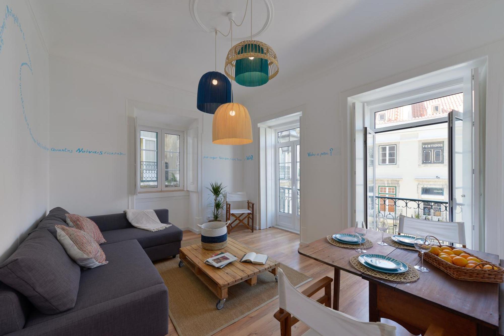 Two-Bedroom Apartment,942109903:JPEG