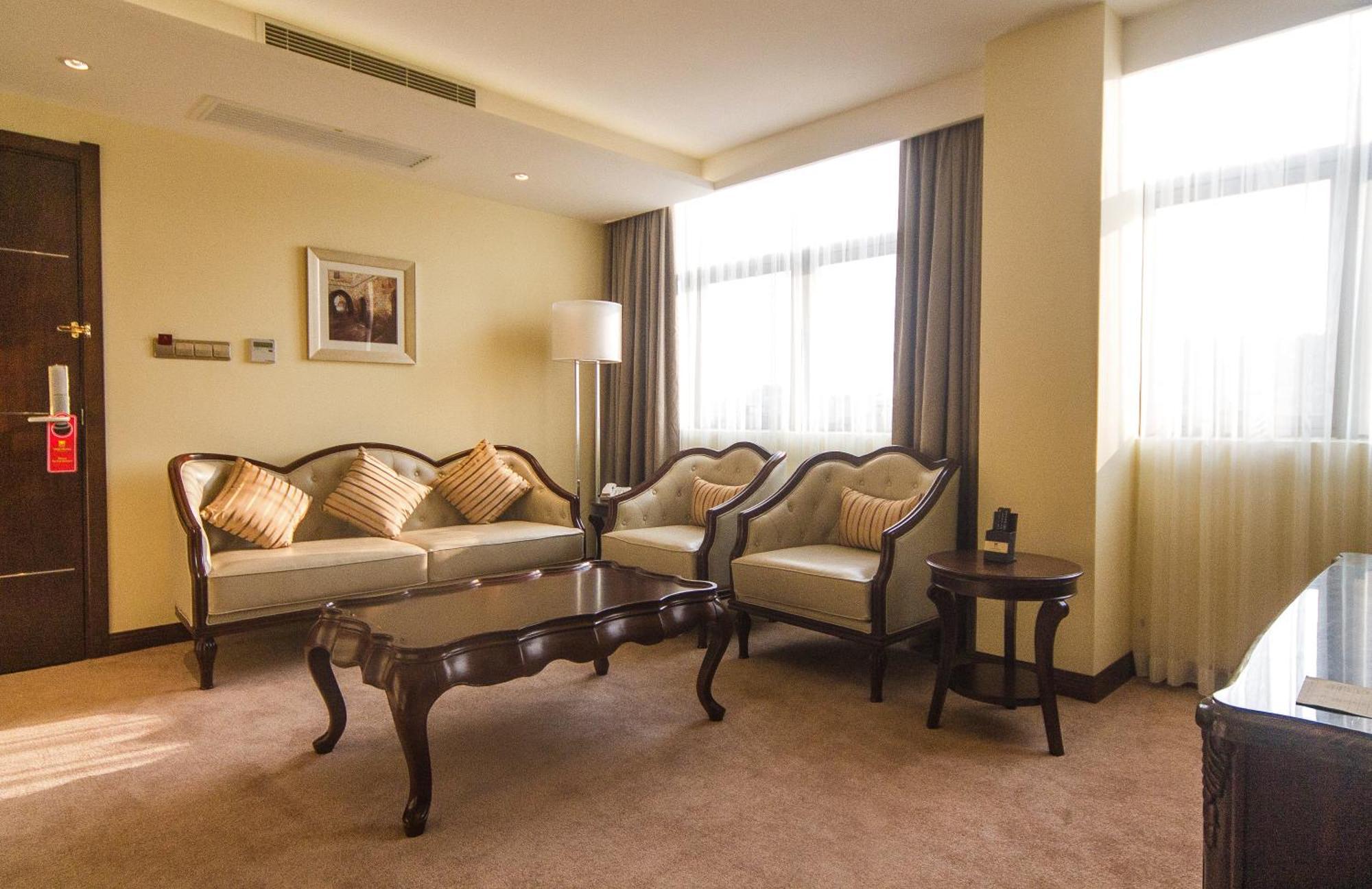 Junior Suite