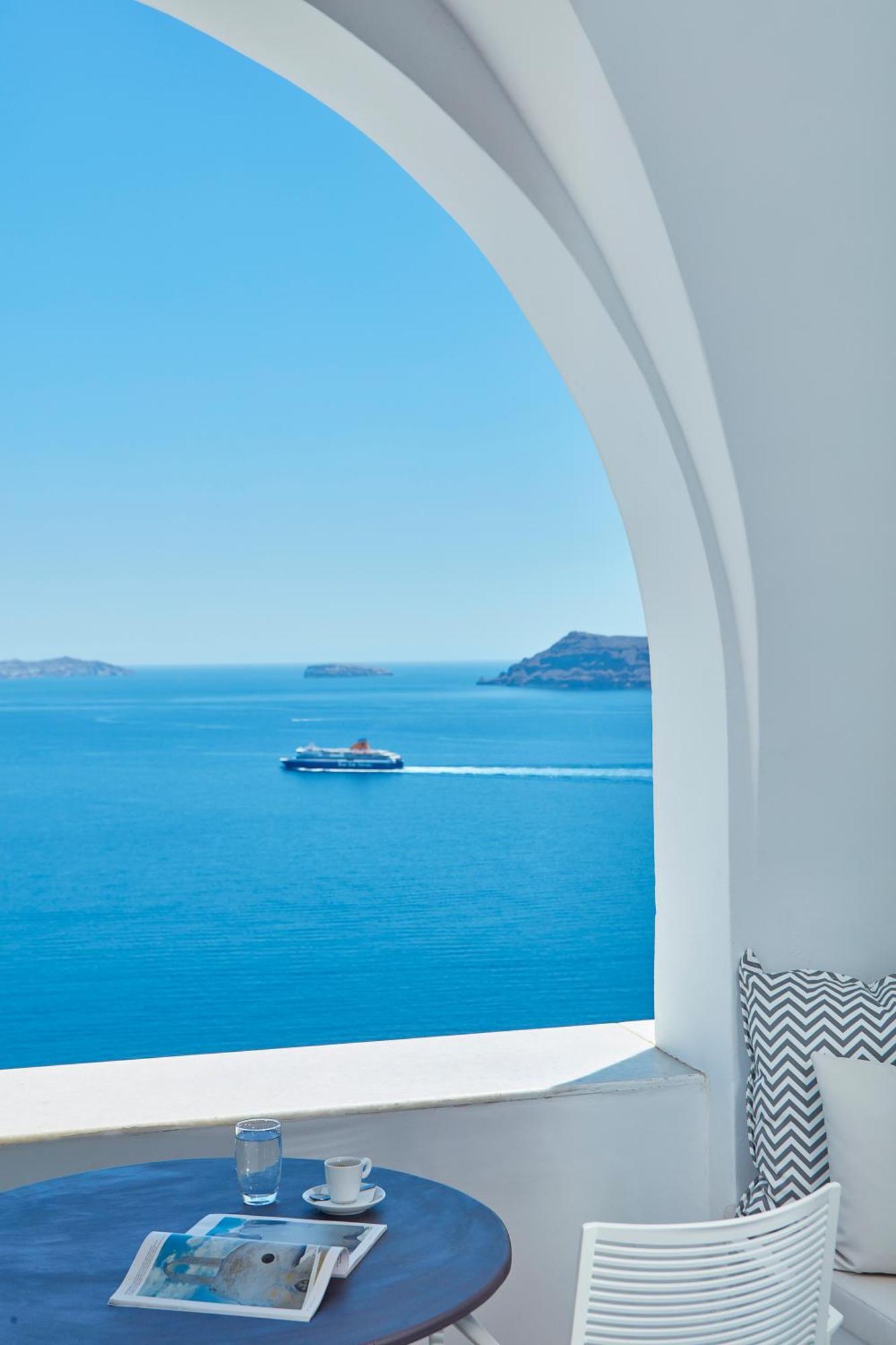Villa Suite with Open Air Jetted Tub