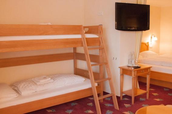 Comfort Quadruple Room