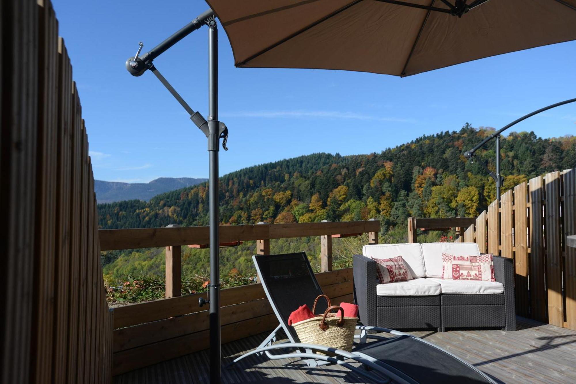 Chambre Double ou Lits Jumeaux avec Terrasse et Jacuzzi Privé