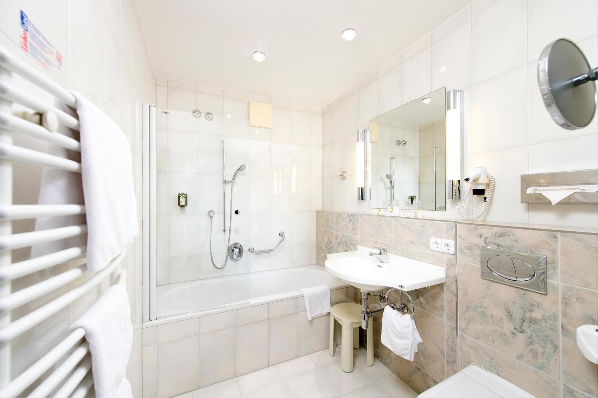 Standard Double Room with Spa Access