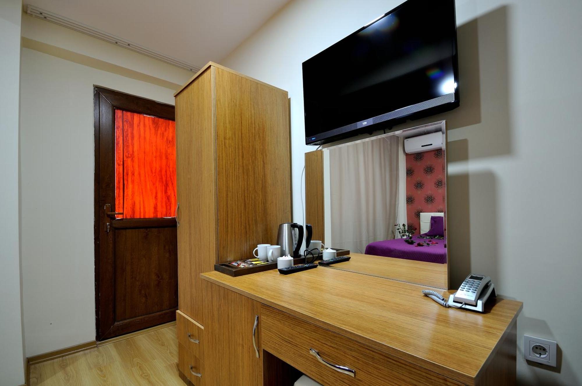 Standard Single Room,709779094:JPEG